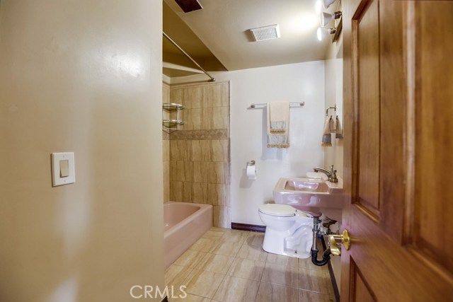 2123 Summerland Street, Rancho Palos Verdes, California 90275, 4 Bedrooms Bedrooms, ,3 BathroomsBathrooms,Residential,Sold,Summerland,SB19248636