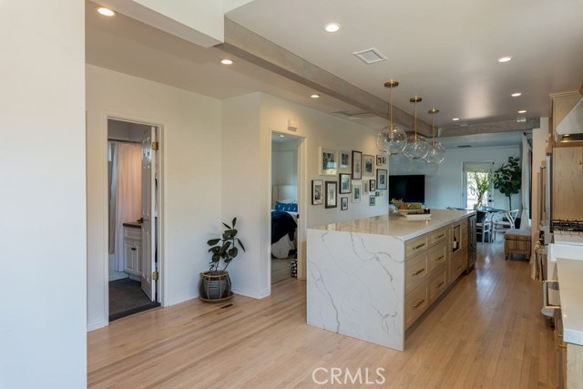 3617 Elm Avenue, Manhattan Beach, California 90266, 3 Bedrooms Bedrooms, ,2 BathroomsBathrooms,Residential,Sold,Elm,SB20086428