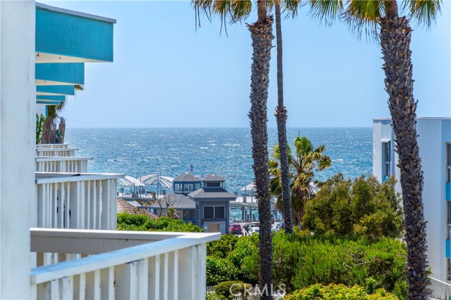 610 The Village, Redondo Beach, California 90277, ,1 BathroomBathrooms,Residential,Sold,The Village,SB19119455