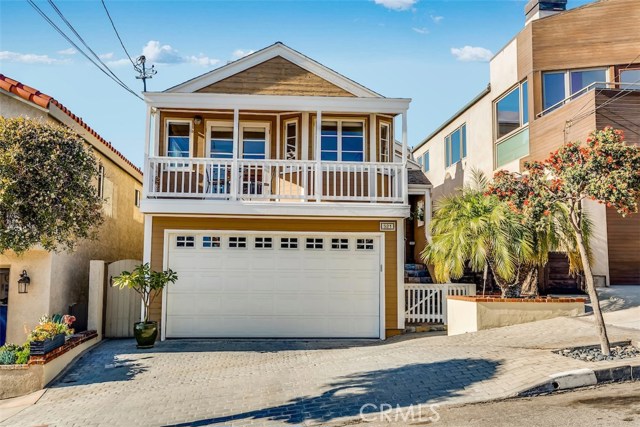 521 13th Street, Manhattan Beach, California 90266, 3 Bedrooms Bedrooms, ,1 BathroomBathrooms,Residential,Sold,13th,PW19054857