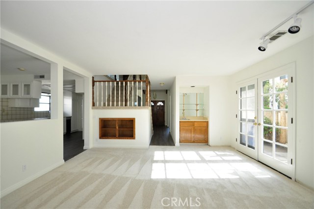 2404 Huntington Lane, Redondo Beach, California 90278, 3 Bedrooms Bedrooms, ,2 BathroomsBathrooms,Residential,Sold,Huntington Lane,SB18166287