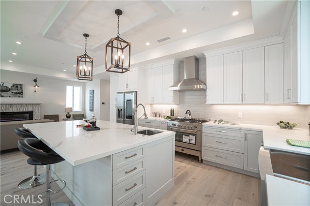 2517 Voorhees Avenue, Redondo Beach, California 90278, 4 Bedrooms Bedrooms, ,2 BathroomsBathrooms,Residential,Sold,Voorhees,SB20245185