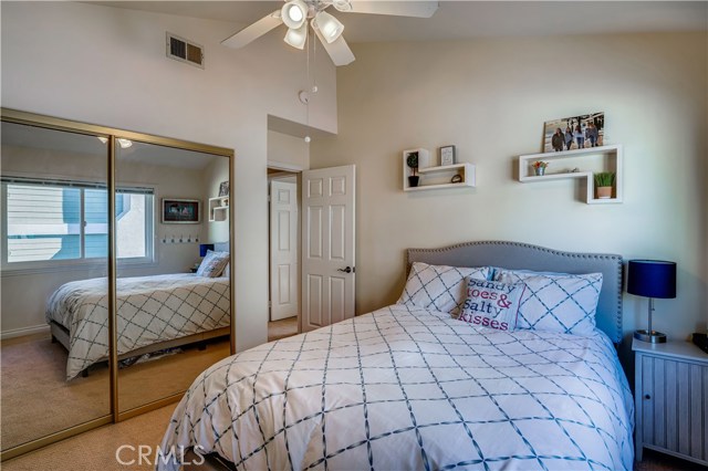 2208 Huntington Lane, Redondo Beach, California 90278, 4 Bedrooms Bedrooms, ,2 BathroomsBathrooms,Residential,Sold,Huntington,SB21022520