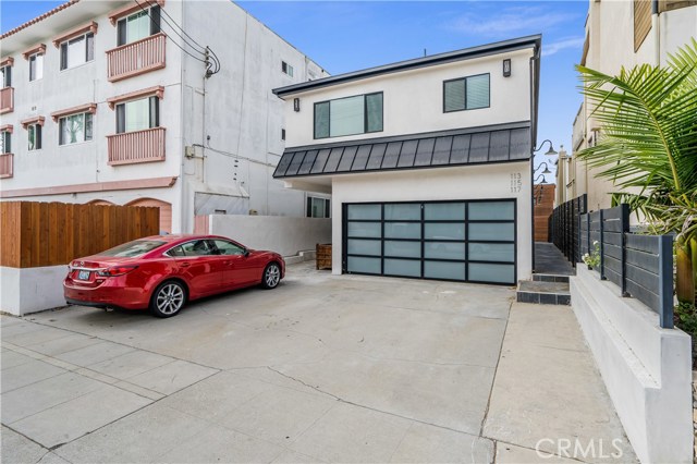 113 Monterey Boulevard, Hermosa Beach, California 90254, ,Residential Income,Sold,Monterey,SB20225858