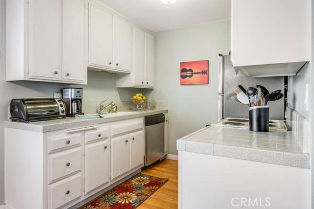 538 Avenue A, Redondo Beach, California 90277, 2 Bedrooms Bedrooms, ,1 BathroomBathrooms,Residential,Sold,Avenue A,SB20226646