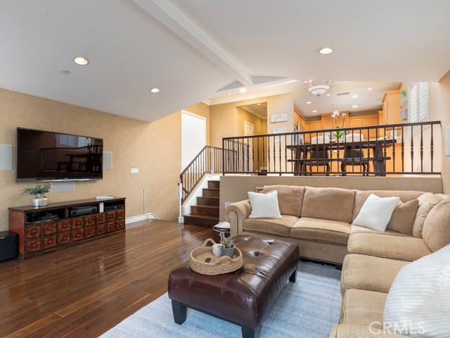 1624 Wollacott Street, Redondo Beach, California 90278, 4 Bedrooms Bedrooms, ,4 BathroomsBathrooms,Residential,Sold,Wollacott,PV19039435