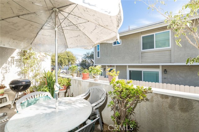 2014 Vanderbilt Lane, Redondo Beach, California 90278, 3 Bedrooms Bedrooms, ,2 BathroomsBathrooms,Residential,Sold,Vanderbilt,SB17264279