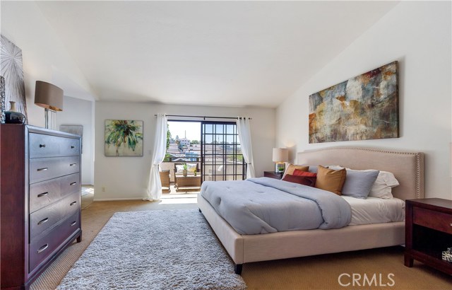2021 Carnegie Lane, Redondo Beach, California 90278, 3 Bedrooms Bedrooms, ,3 BathroomsBathrooms,Residential,Sold,Carnegie,SB17200239