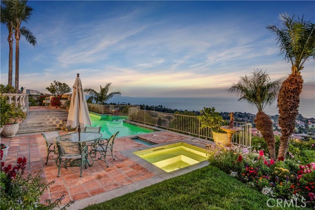 1429 Via Zumaya, Palos Verdes Estates, California 90274, 5 Bedrooms Bedrooms, ,6 BathroomsBathrooms,Residential,Sold,Via Zumaya,PV18119297