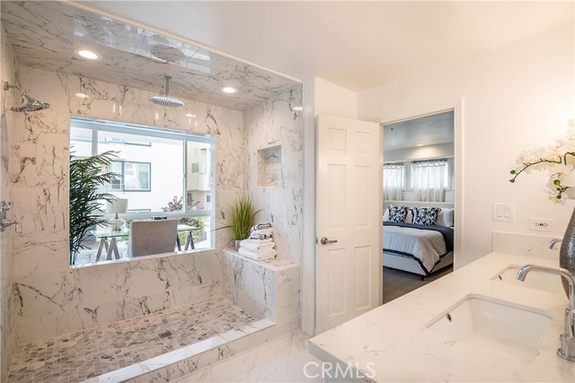 324 21st Street, Manhattan Beach, California 90266, 3 Bedrooms Bedrooms, ,4 BathroomsBathrooms,Residential,Sold,21st,SB21154913
