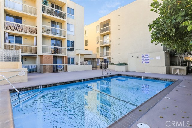 1 Bed Home for Sale in North Hollywood, California