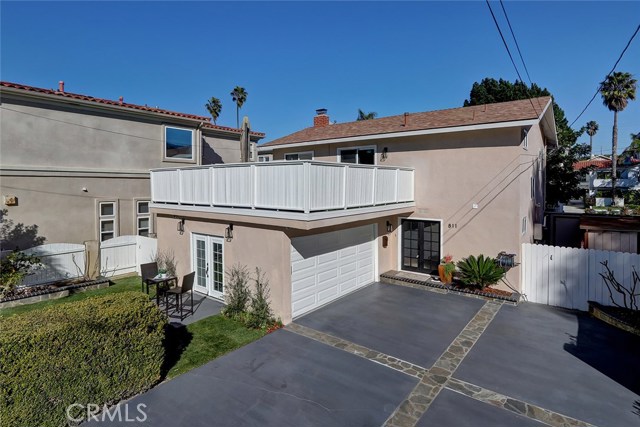 811 Spencer Street, Redondo Beach, California 90277, 4 Bedrooms Bedrooms, ,2 BathroomsBathrooms,Residential,Sold,Spencer,SB19017533