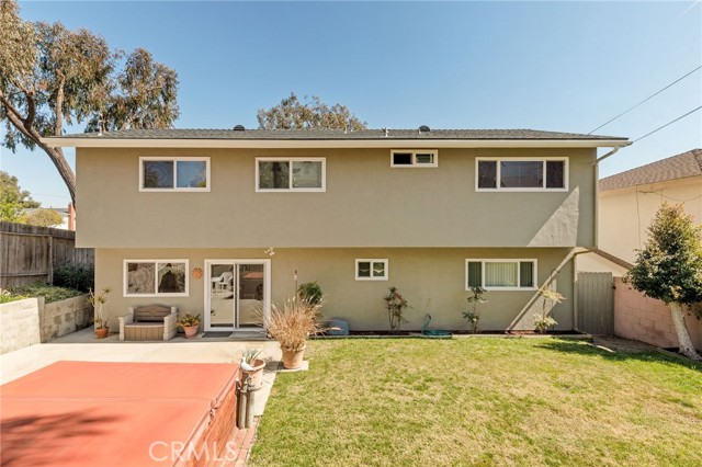 All new exterior paint in 2020. Nice corner yard with no homes on north side (left in this picture).