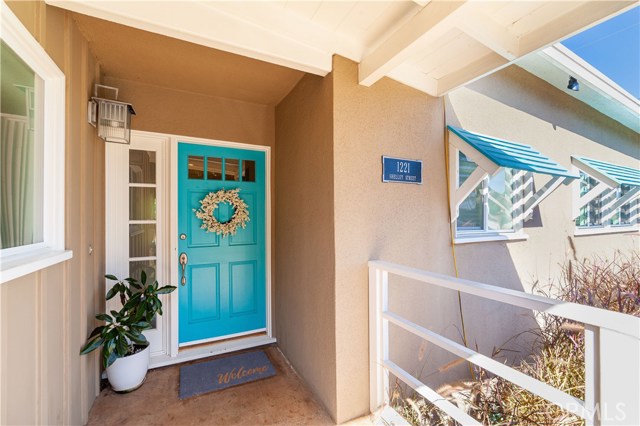 1221 Shelley Street, Manhattan Beach, California 90266, 3 Bedrooms Bedrooms, ,2 BathroomsBathrooms,Residential,Sold,Shelley,SB19239622