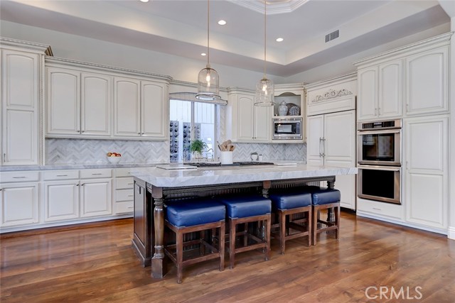 579 29th Street, Manhattan Beach, California 90266, 5 Bedrooms Bedrooms, ,4 BathroomsBathrooms,Residential,Sold,29th,SB21057562