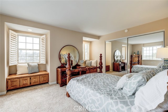 513 Camino Real, Redondo Beach, California 90277, 5 Bedrooms Bedrooms, ,2 BathroomsBathrooms,Residential,Sold,Camino Real,SB20152280