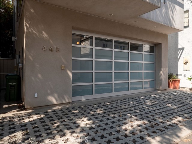 448 31st Street, Manhattan Beach, California 90266, 3 Bedrooms Bedrooms, ,2 BathroomsBathrooms,Residential,Sold,31st,SB20192689