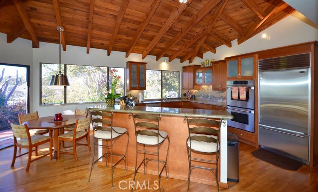 5 Crest Road, Rolling Hills, California 90274, 6 Bedrooms Bedrooms, ,4 BathroomsBathrooms,Residential,Sold,Crest,PV20121004