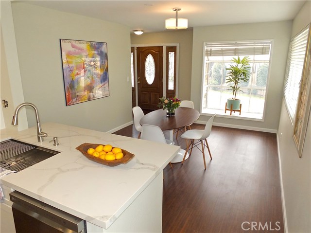 1104 Harkness Lane, Redondo Beach, California 90278, 3 Bedrooms Bedrooms, ,2 BathroomsBathrooms,Residential,Sold,Harkness,PW18238945
