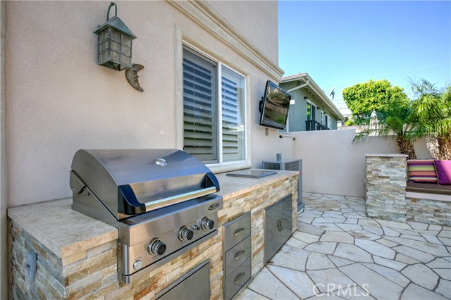 Built In Barbecue