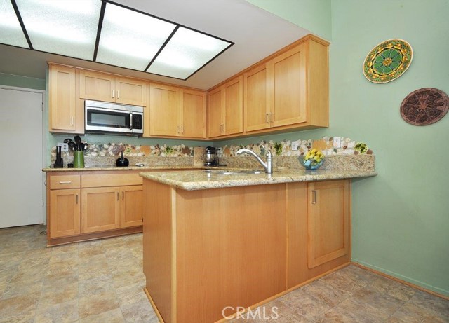 2 Sycamore Lane, Rolling Hills Estates, California 90274, 3 Bedrooms Bedrooms, ,3 BathroomsBathrooms,Residential,Sold,Sycamore,PV18221365