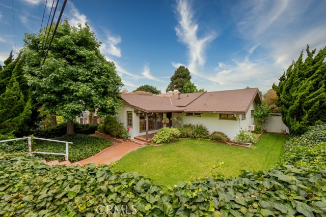 729 27th Street, Manhattan Beach, California 90266, 3 Bedrooms Bedrooms, ,2 BathroomsBathrooms,Residential,Sold,27th,RS20129725