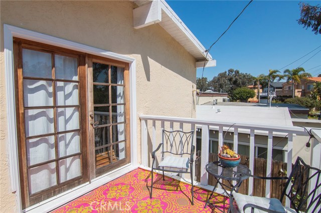 3026 Ardmore Avenue, Manhattan Beach, California 90266, 3 Bedrooms Bedrooms, ,2 BathroomsBathrooms,Residential,Sold,Ardmore,SB19062670