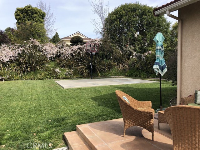 5687 Sunmist Drive, Rancho Palos Verdes, California 90275, 4 Bedrooms Bedrooms, ,3 BathroomsBathrooms,Residential,Sold,Sunmist,PV19078822