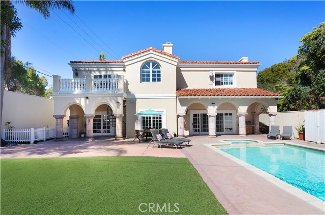 1407 Irena Avenue, Redondo Beach, California 90277, 5 Bedrooms Bedrooms, ,6 BathroomsBathrooms,Residential,Sold,Irena,SB20100486