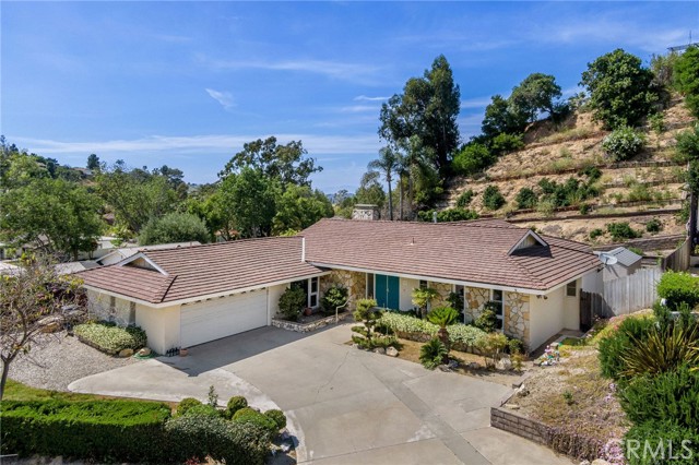 11 Cerrito Place, Rolling Hills Estates, California 90274, 3 Bedrooms Bedrooms, ,2 BathroomsBathrooms,Residential,Sold,Cerrito,SB21054660
