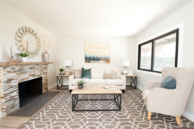 326 Prospect Avenue, Redondo Beach, California 90277, 3 Bedrooms Bedrooms, ,2 BathroomsBathrooms,Residential,Sold,Prospect,OC17090576