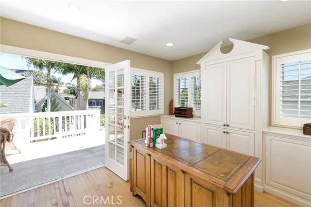 3108 Poinsettia Avenue, Manhattan Beach, California 90266, 3 Bedrooms Bedrooms, ,3 BathroomsBathrooms,Residential,Sold,Poinsettia,SB19026321