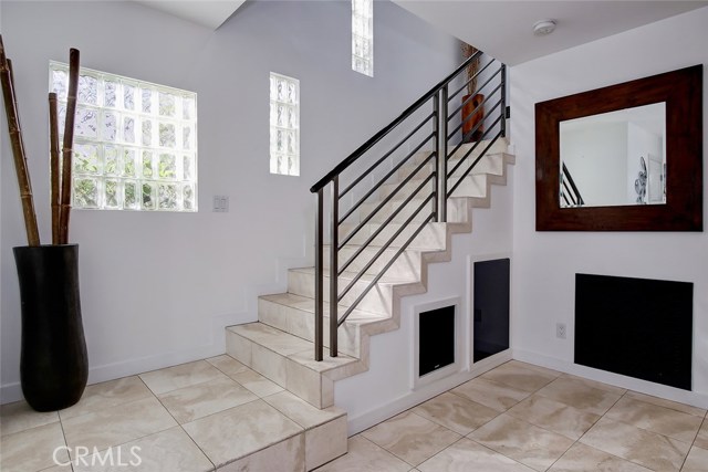 417 27th Street, Manhattan Beach, California 90266, 3 Bedrooms Bedrooms, ,1 BathroomBathrooms,Residential,Sold,27th,SB21023616