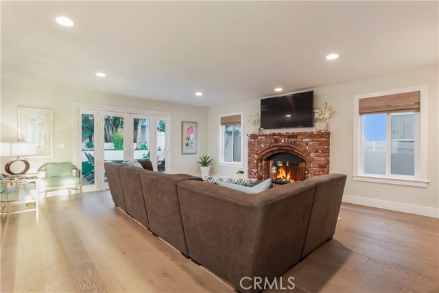 603 Sapphire Street, Redondo Beach, California 90277, 4 Bedrooms Bedrooms, ,3 BathroomsBathrooms,Residential,Sold,Sapphire,SB21003706