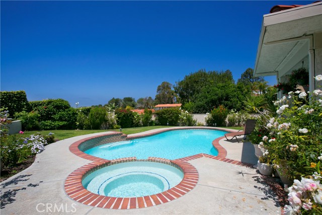 1821 Via Estudillo, Palos Verdes Estates, California 90274, 5 Bedrooms Bedrooms, ,3 BathroomsBathrooms,Residential,Sold,Via Estudillo,PV17055337