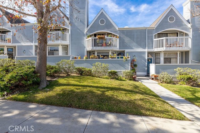 211 Lucia, Redondo Beach, California 90277, 3 Bedrooms Bedrooms, ,2 BathroomsBathrooms,Residential,Sold,Lucia,PV20000457