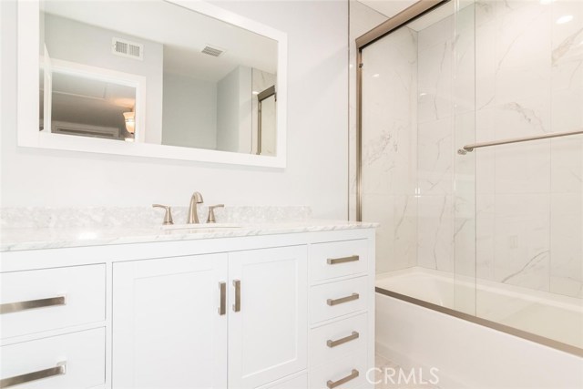 1 Bed Home for Sale in Valley Village, California