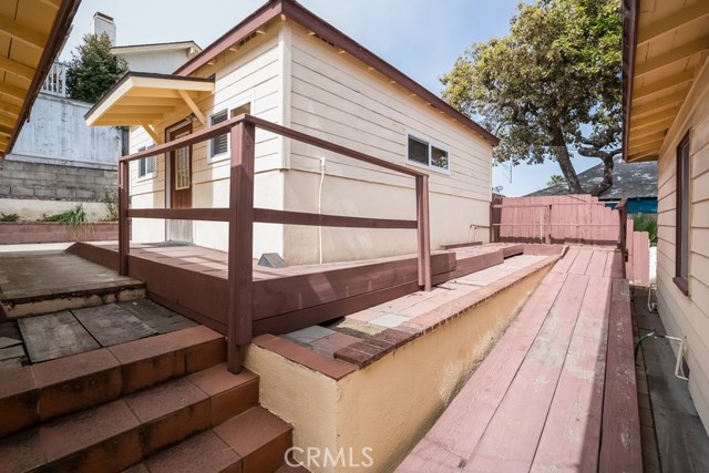 1635 Wollacott Street, Redondo Beach, California 90278, 2 Bedrooms Bedrooms, ,1 BathroomBathrooms,Residential,Sold,Wollacott,PW17060715