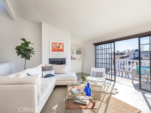 2021 Carnegie Lane, Redondo Beach, California 90278, 3 Bedrooms Bedrooms, ,2 BathroomsBathrooms,Residential,Sold,Carnegie,SB19152326