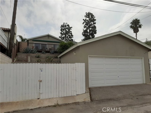427 Paulina Ave, Redondo Beach, California 90277, 3 Bedrooms Bedrooms, ,1 BathroomBathrooms,Residential,Sold,Paulina Ave,SB20187373