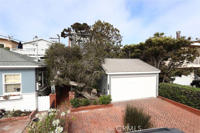 2604 Alma Avenue, Manhattan Beach, California 90266, 2 Bedrooms Bedrooms, ,2 BathroomsBathrooms,Residential,Sold,Alma,SB17147028