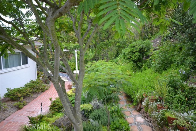 6633 Monero Drive, Rancho Palos Verdes, California 90275, 3 Bedrooms Bedrooms, ,2 BathroomsBathrooms,Residential,Sold,Monero,OC19146839