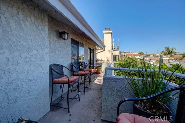 1918 Ruhland Avenue, Redondo Beach, California 90278, 3 Bedrooms Bedrooms, ,3 BathroomsBathrooms,Residential,Sold,Ruhland,SB20082368