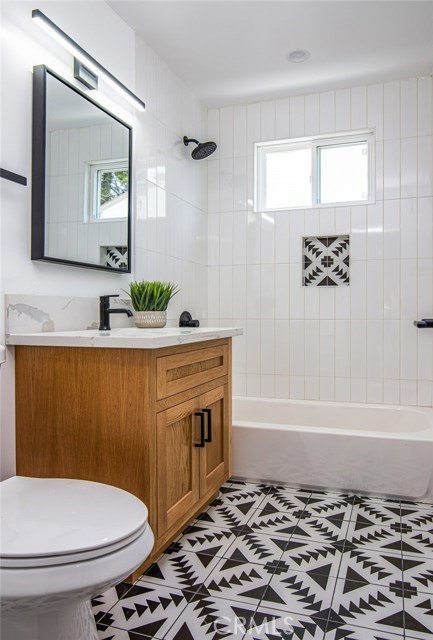 2517 Fisk Lane, Redondo Beach, California 90278, 4 Bedrooms Bedrooms, ,3 BathroomsBathrooms,Residential,Sold,Fisk,SB20145075