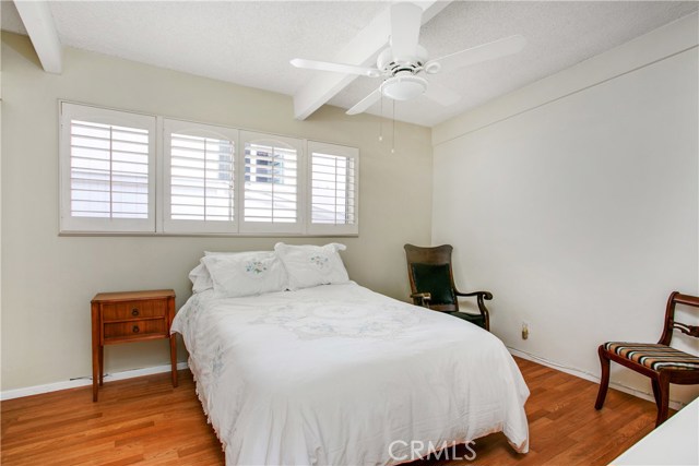 933 27th Street, Manhattan Beach, California 90266, 3 Bedrooms Bedrooms, ,2 BathroomsBathrooms,Residential,Sold,27th,PW20108173