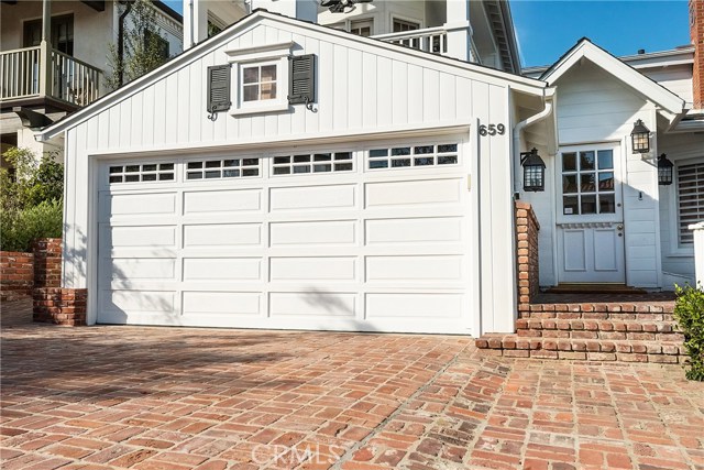 659 18th Street, Manhattan Beach, California 90266, 4 Bedrooms Bedrooms, ,3 BathroomsBathrooms,Residential,Sold,18th,SB19269469