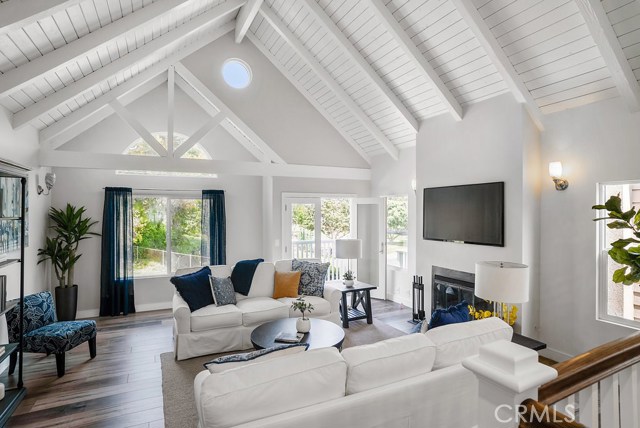 1808 Rockefeller Lane, Redondo Beach, California 90278, 3 Bedrooms Bedrooms, ,2 BathroomsBathrooms,Residential,Sold,Rockefeller,SB18082595