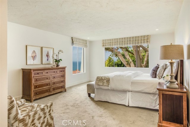 1373 Via Coronel, Palos Verdes Estates, California 90274, 5 Bedrooms Bedrooms, ,4 BathroomsBathrooms,Residential,Sold,Via Coronel,PV19128066