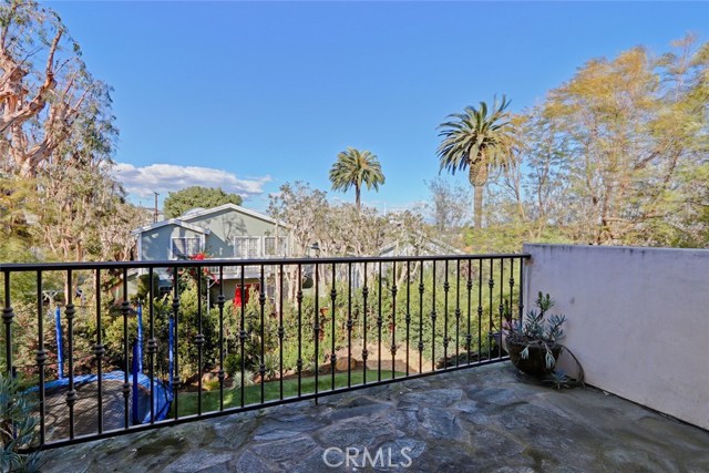 1653 2nd Street, Manhattan Beach, California 90266, 5 Bedrooms Bedrooms, ,4 BathroomsBathrooms,Residential,Sold,2nd,SB18034405