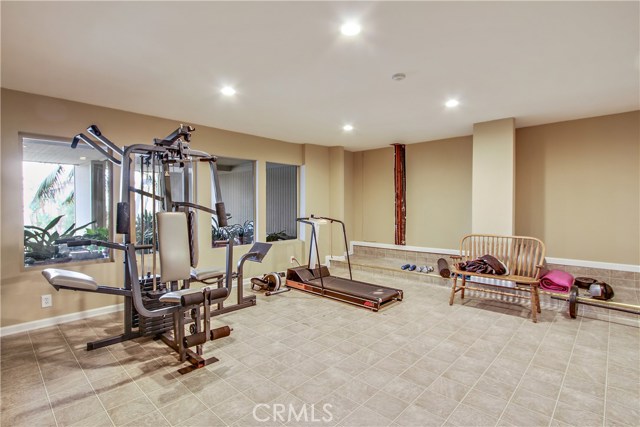 700 Esplanade, Redondo Beach, California 90277, 3 Bedrooms Bedrooms, ,2 BathroomsBathrooms,Residential,Sold,Esplanade,SB18014661